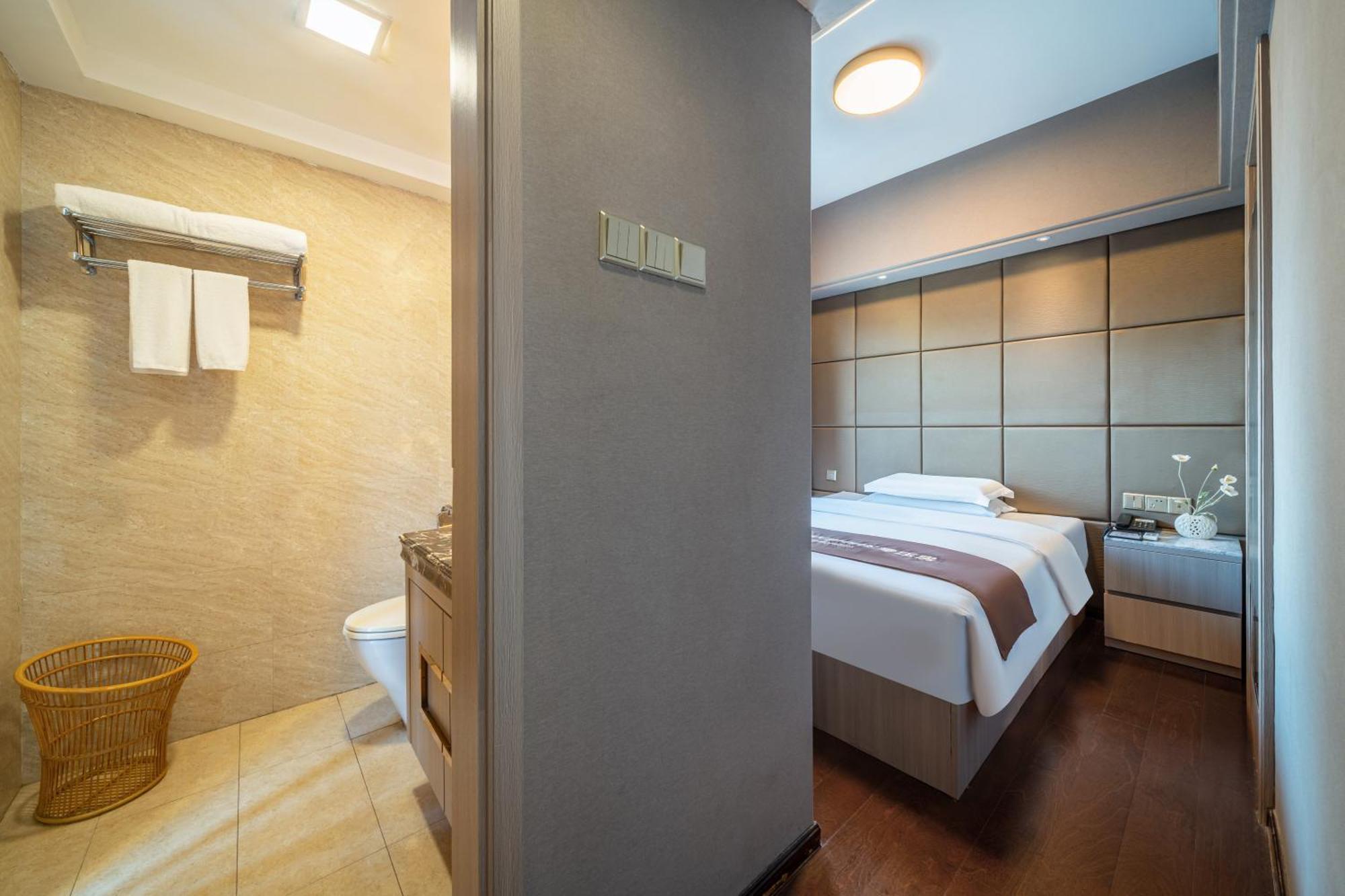 Foshan Poltton International Serviced Apartment-Canton Fair Free Shuttle Bus Exterior photo
